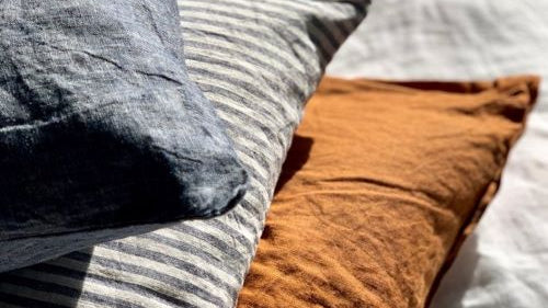 A guide to 'GSM' & 'Thread Count' in fabric and how to identify quality linen