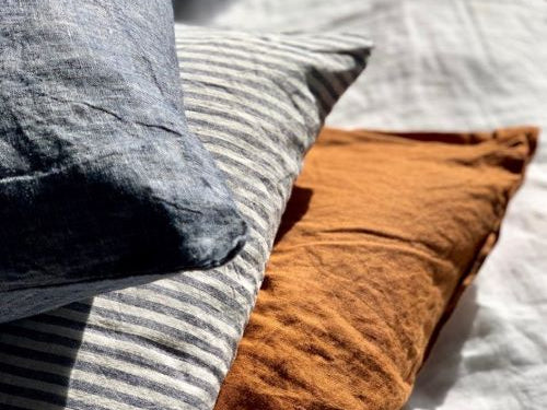 A guide to 'GSM' & 'Thread Count' in fabric and how to identify quality linen