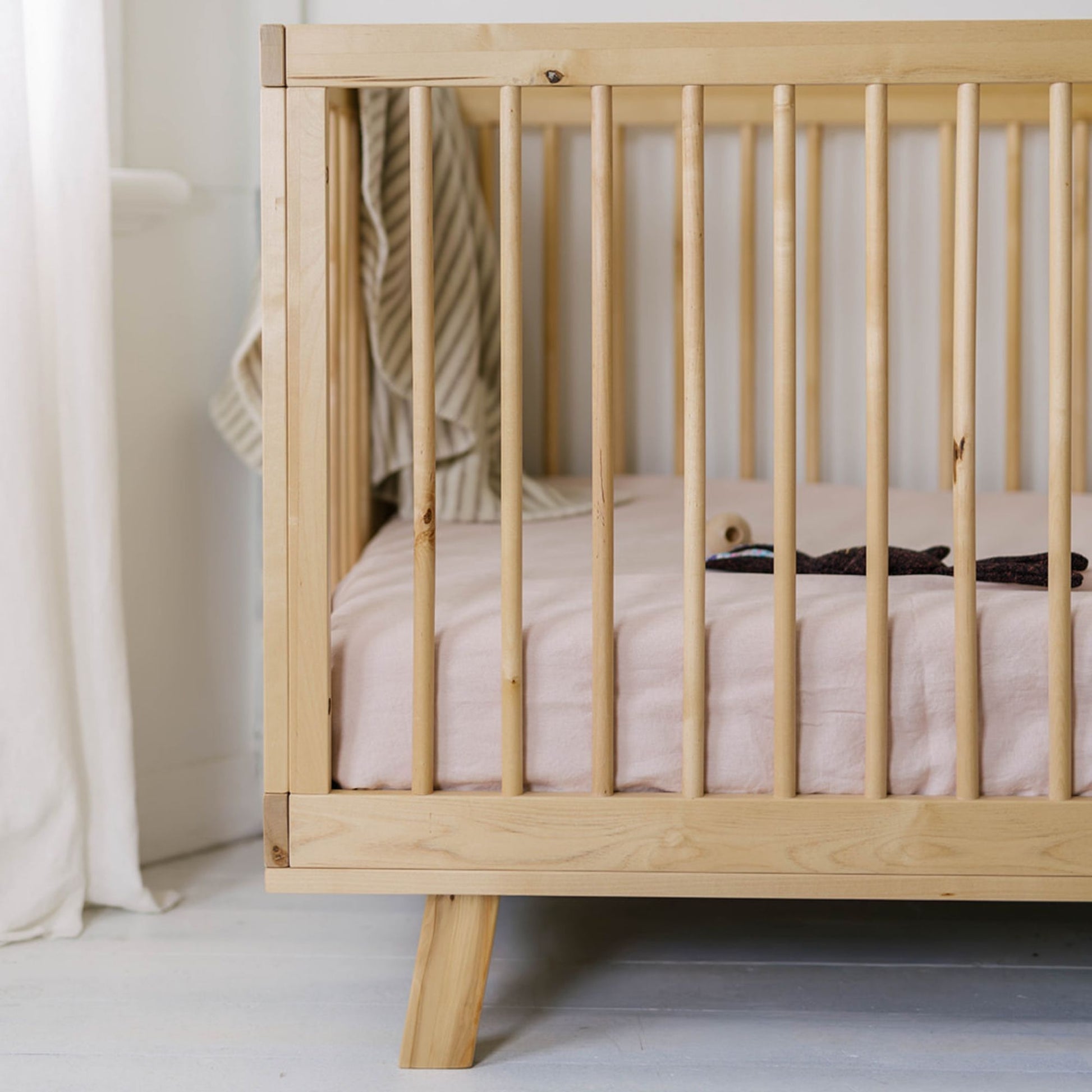 Blush Pink Linen Cot/Bassinet Sheet