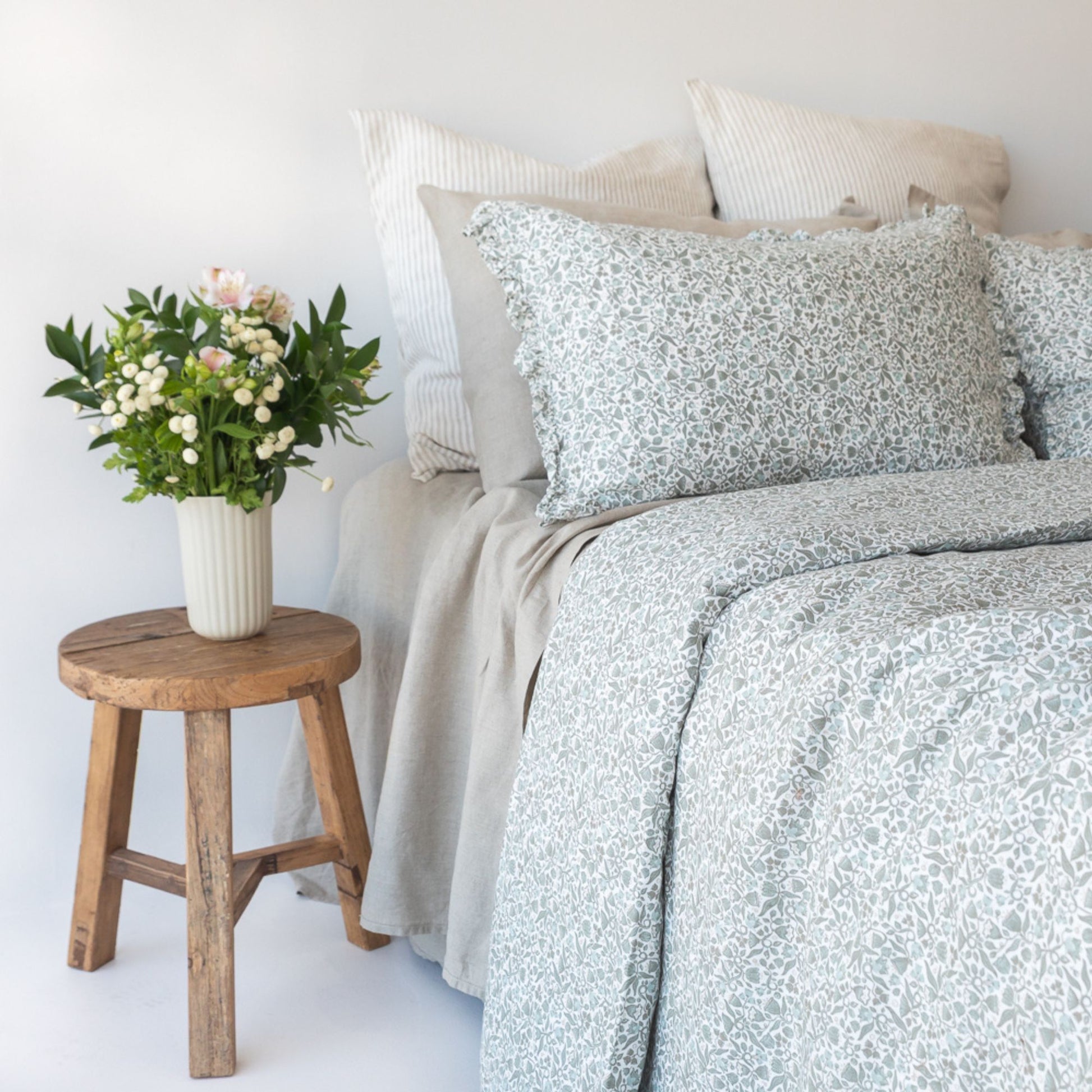 Evelyn Linen Duvet