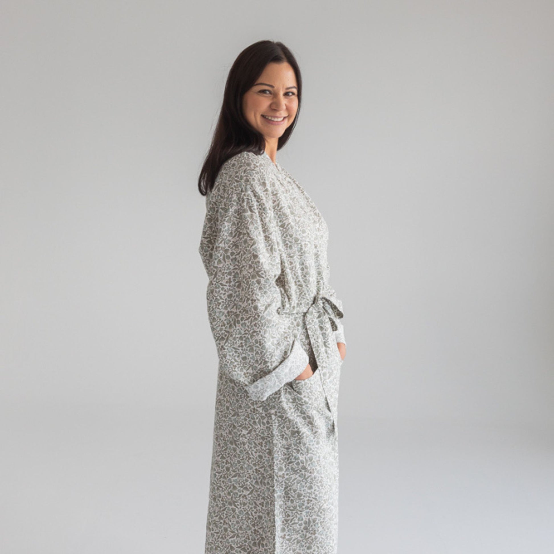 Evelyn Linen Robe