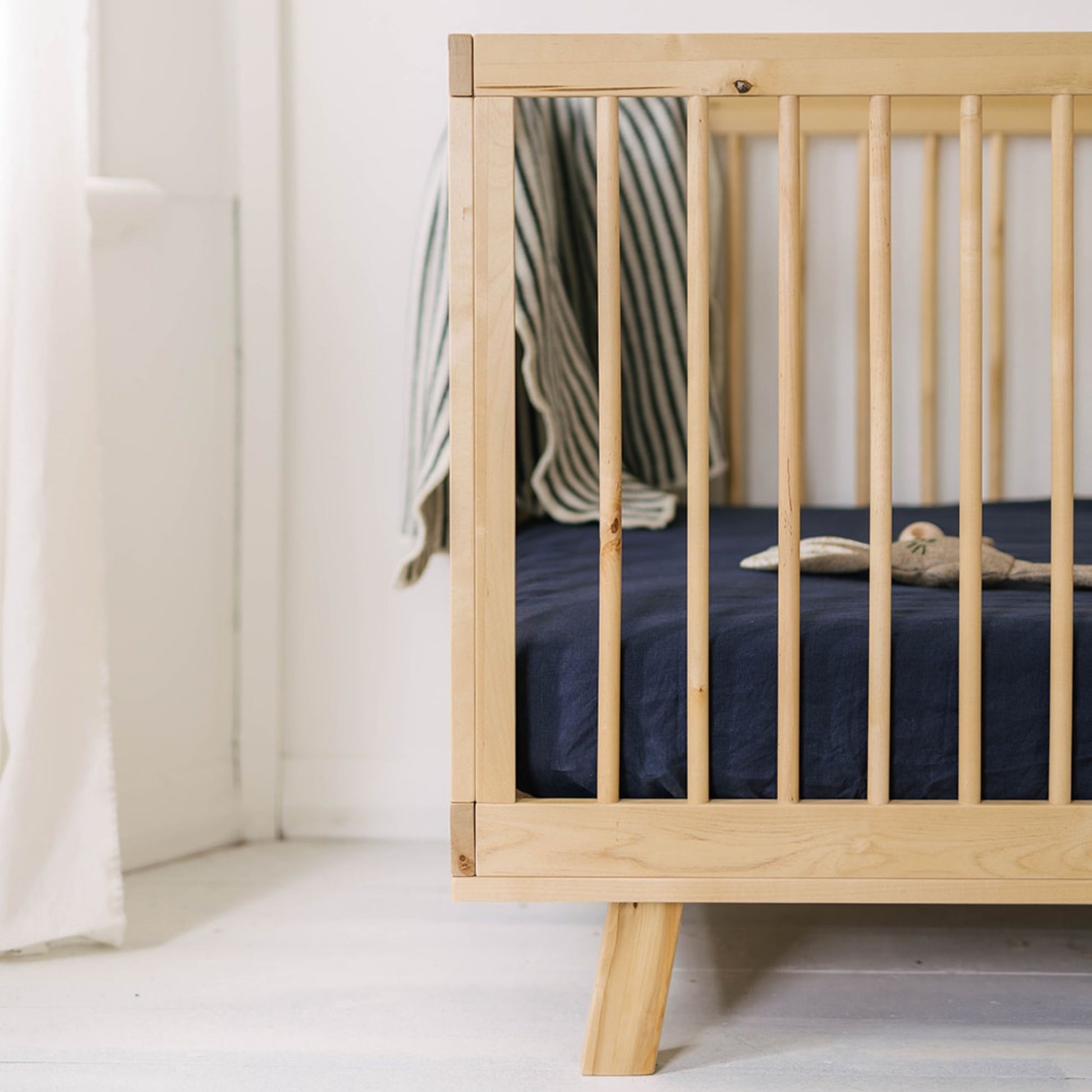 Midnight Blue Linen Cot/Bassinet Sheet