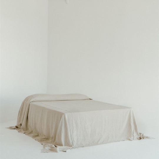 Bedspread in Heavyweight Linen - Natural