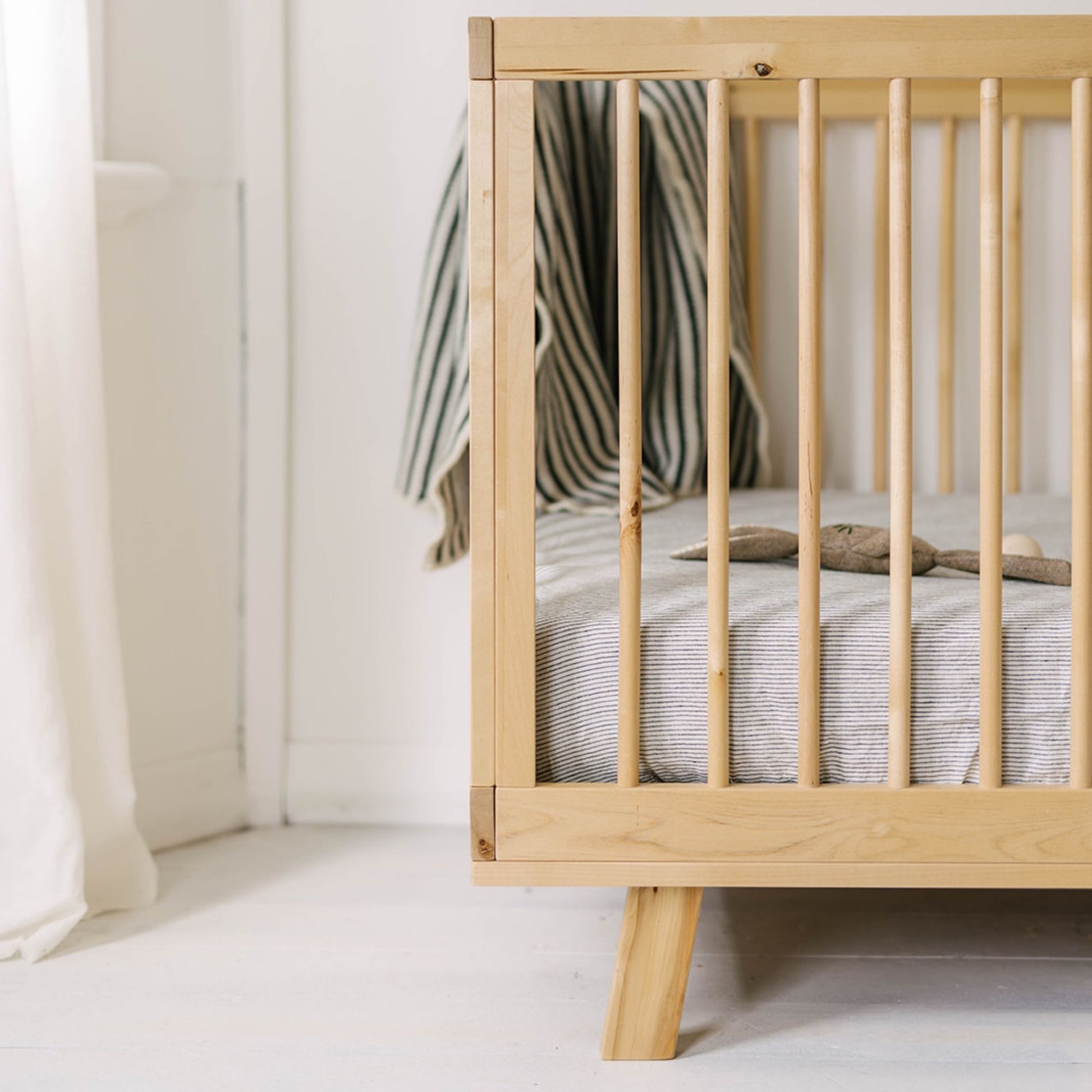 Pinstripes Linen Cot/Bassinet Sheet