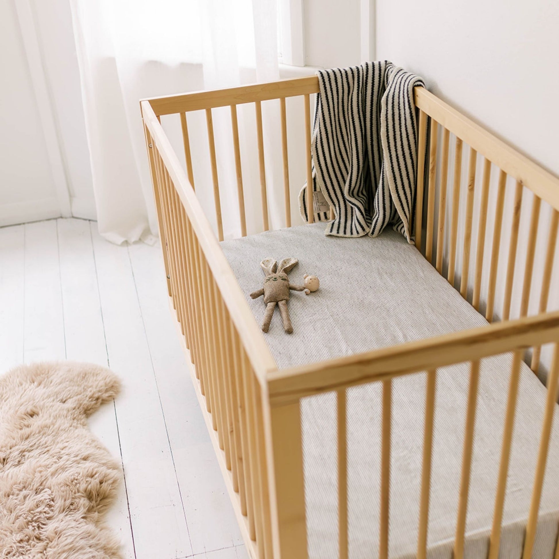 Pinstripes Linen Cot/Bassinet Sheet