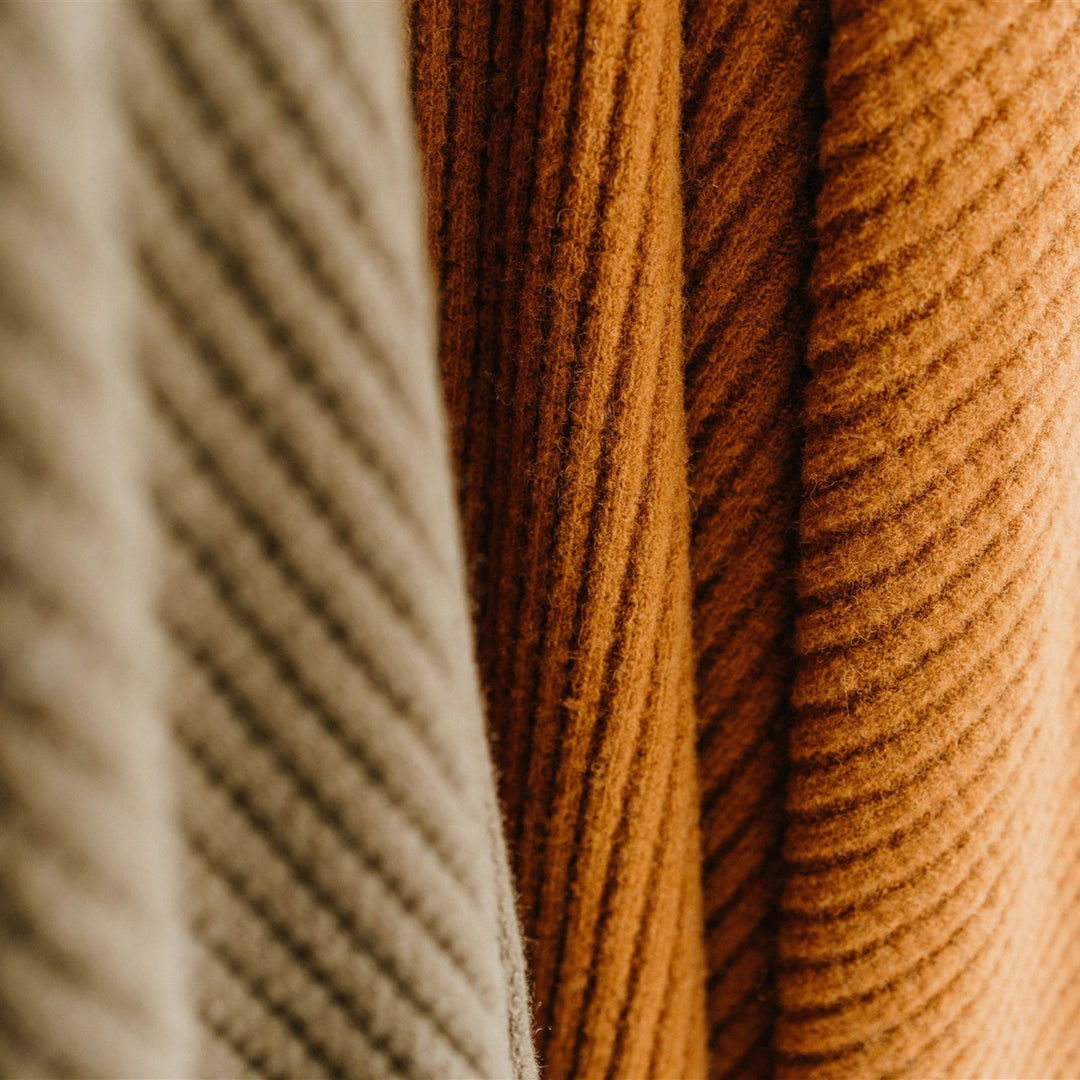 Foxtrot Home New Zealand Wool Throw Blanket Rust