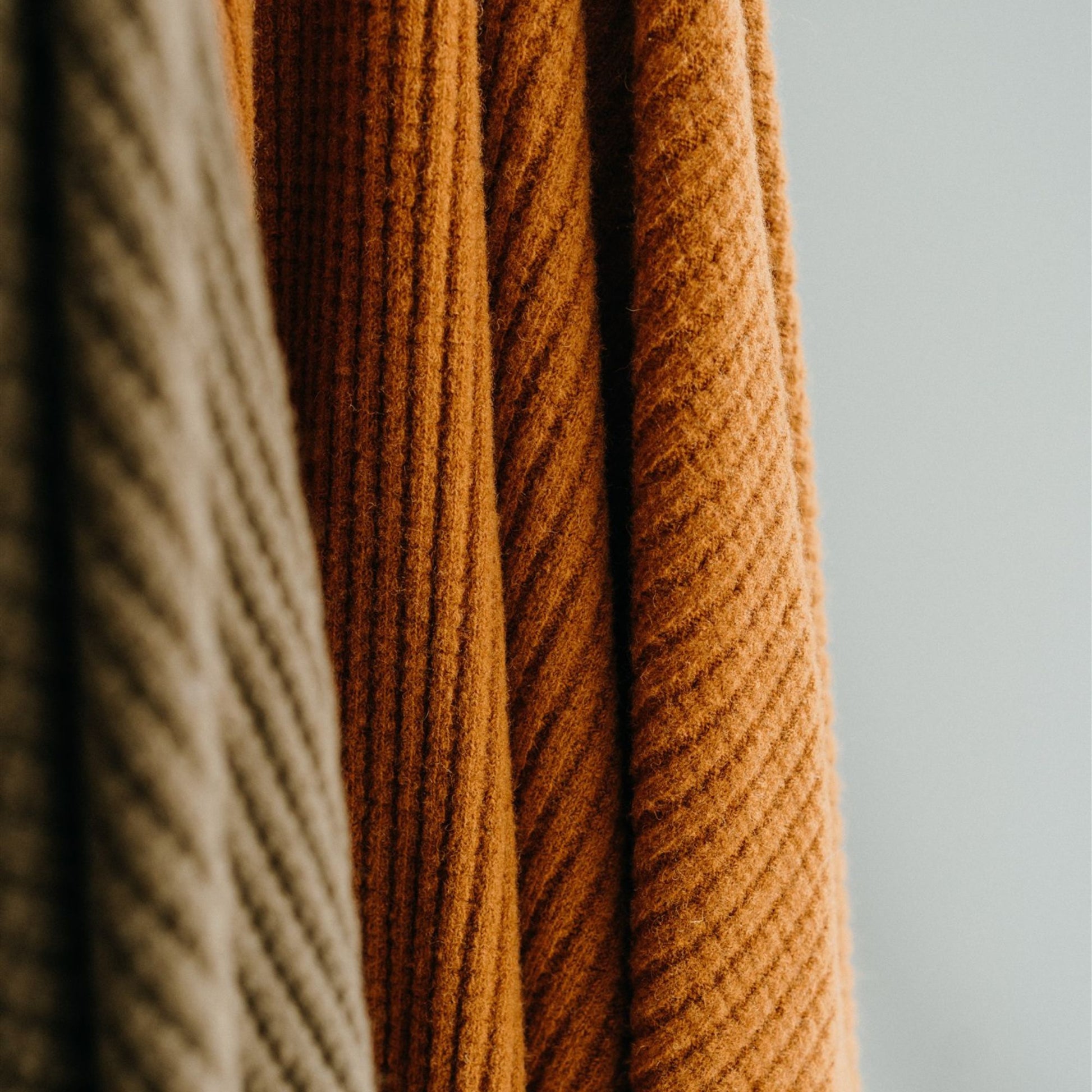 Foxtrot Home New Zealand Wool Throw Blanket Rust