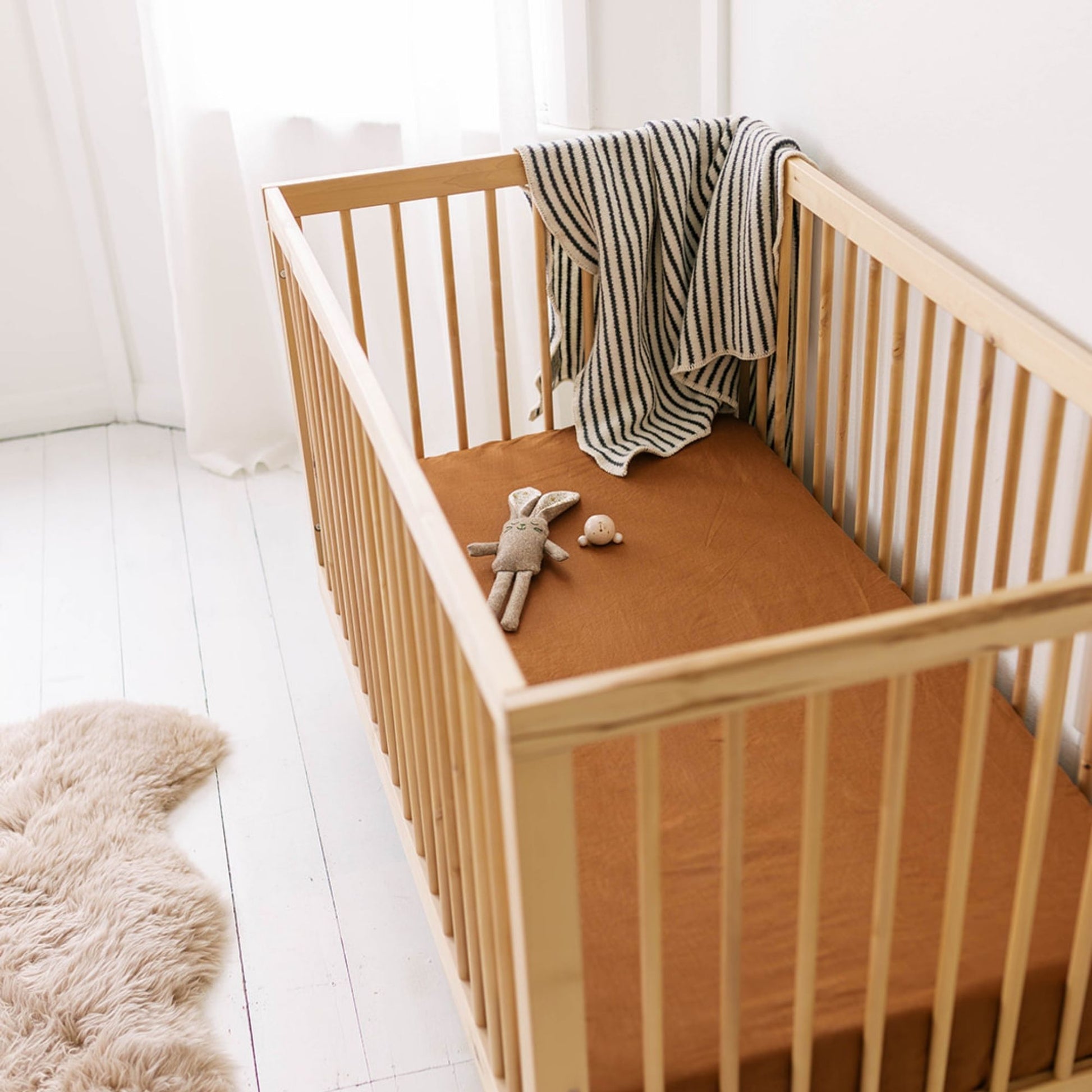 Tobacco Linen Cot/Bassinet Sheet
