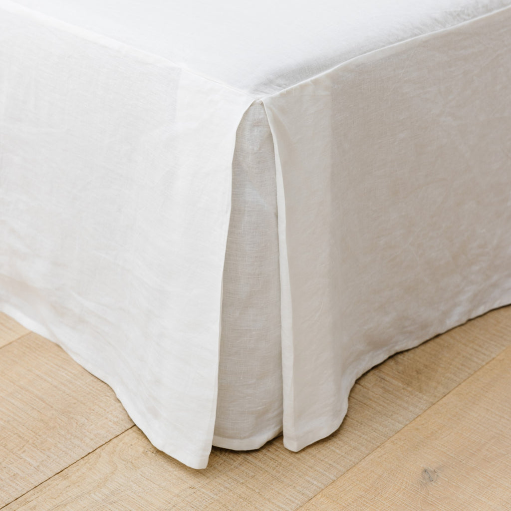 Brilliant White Linen Valance - 35cm Drop – Foxtrot Home